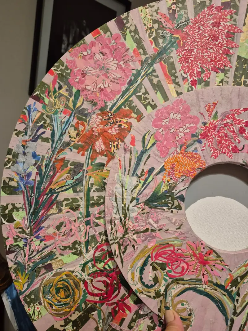 Espejos de Flores, encargo personalizado de Estela Pacheco: detalle de los dos espejos superpuestos — foto 7 de 7